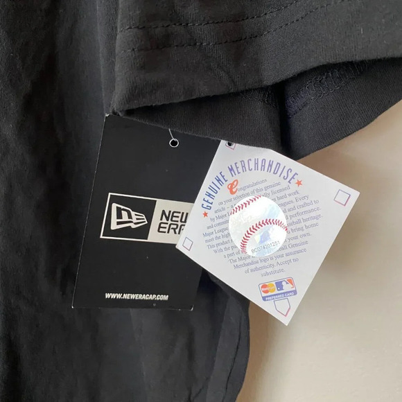 NWT Mens New Era MLB Miami Marlins Camo Pocket Black T-Shirt w Gold Logo Size XL - Picture 9 of 16